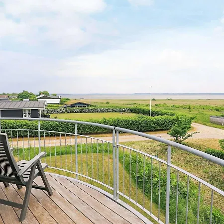 Holiday home Holiday Ii *